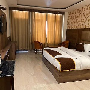 Highsky Resort